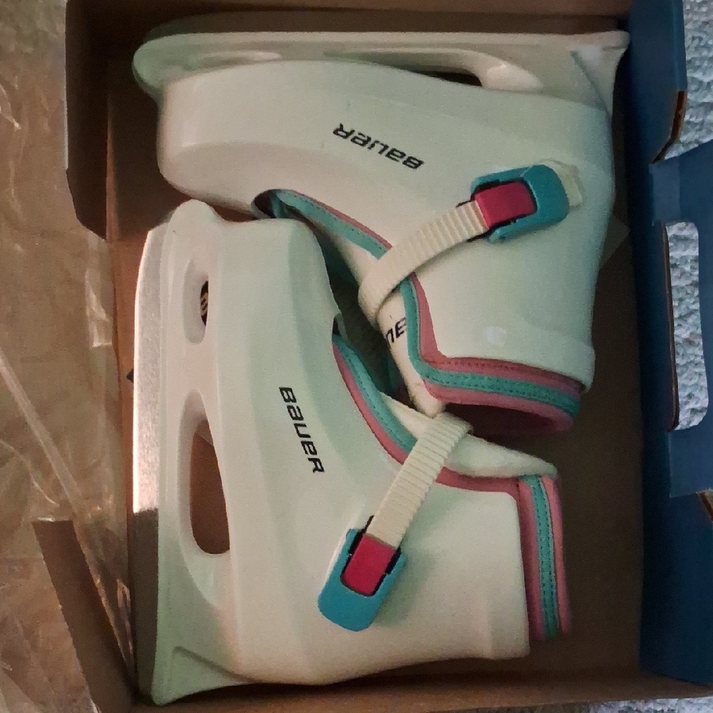 Bauer White and Pink High-Top Skates with Dynamic Design